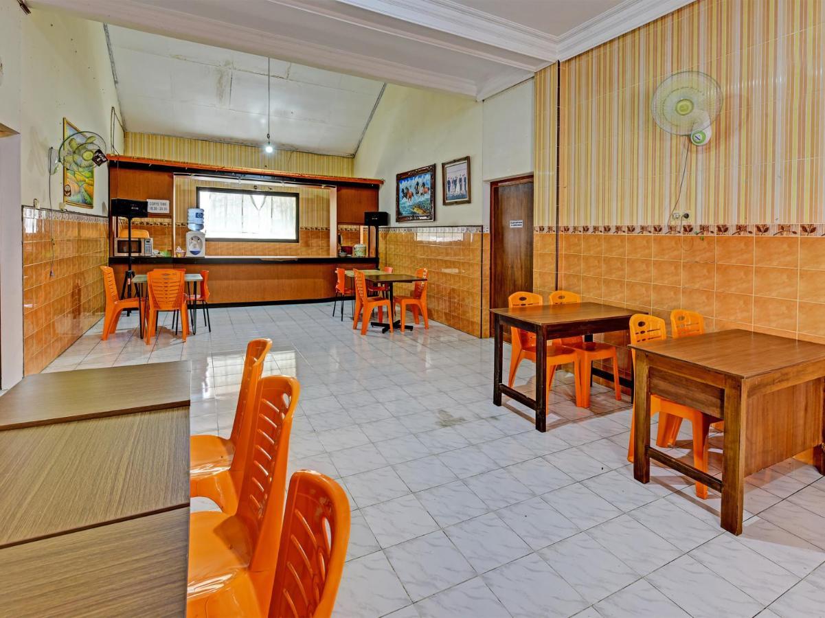 Collection O 91489 Hotel Tanjung Permata Cilacap Exteriér fotografie